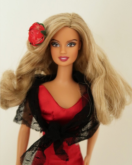 Barbie po odmaštění vlasů